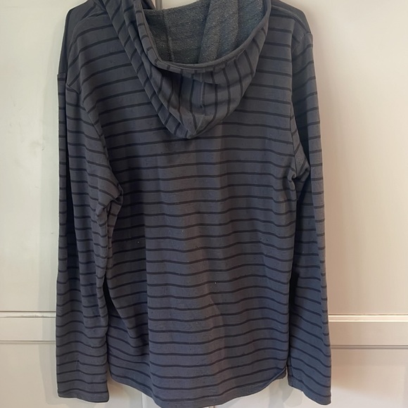 Vans men’s light weight sweatshirt 3/25.00 - Picture 4 of 5